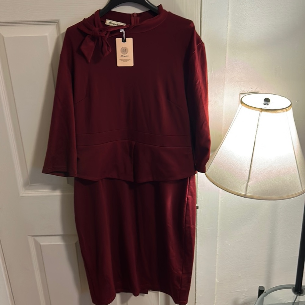 Maroon peplum dress XL Neck Tie